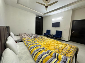Royal Star Guesthouse
